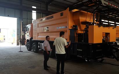 Two slurry sealing vehicles ordered by Iranian agent